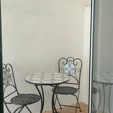 Grand 54 Apartment *